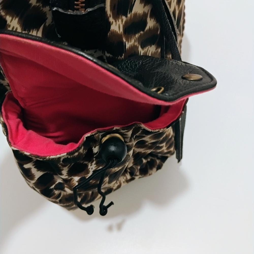 Vintage Gogo Voyage Leopard Print Pink Rollaway Travel Duffle Carry On Bag - Picture 6 of 8